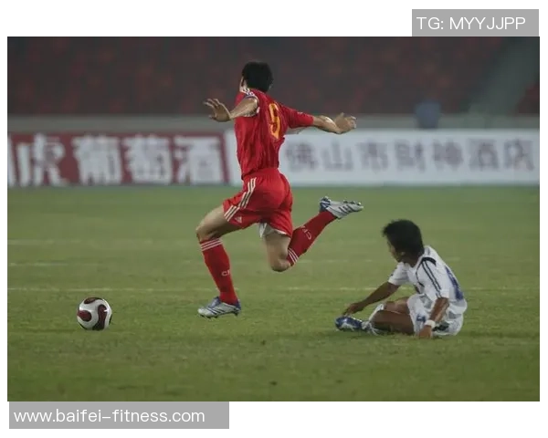 鄂州足球历史中的第一球星是谁他为城市足球带来了哪些影响